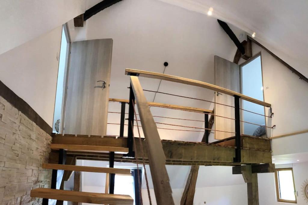 Appartement Au Calme Entre Terre Et Mer. Proche Honfleur バヌルヴィル・ラ・ベルトラン エクステリア 写真